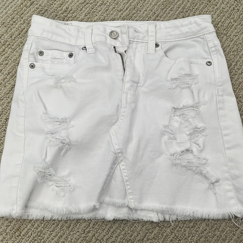 american eagle white skirt